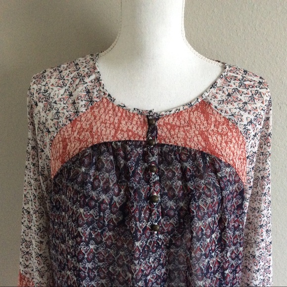 Lucky Brand | Popover Allover Print Blouse - Picture 2 of 7